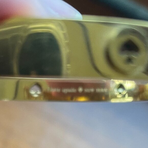 Kate Spade Gold Tone Bangle Bracelet. - Picture 2 of 6